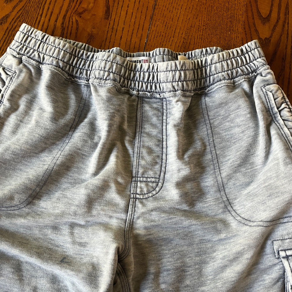 Lot of (2) Mens Jogger Shorts - Size Medium - Picture 8 of 16